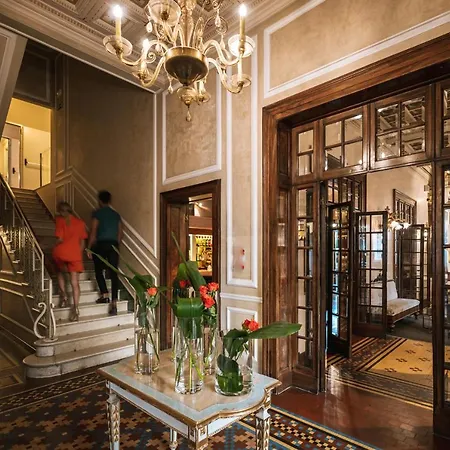 De La Otel Riccione