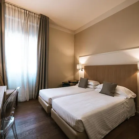 De La Otel 4*