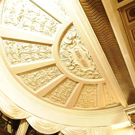 デ ラ ヴィレ リッチョーネ