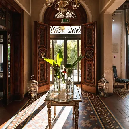 De La 4* Ριτσιόνε