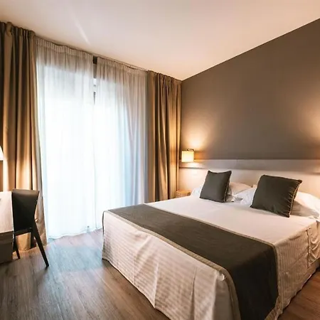 Otel De La Riccione