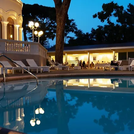 Hotel De La