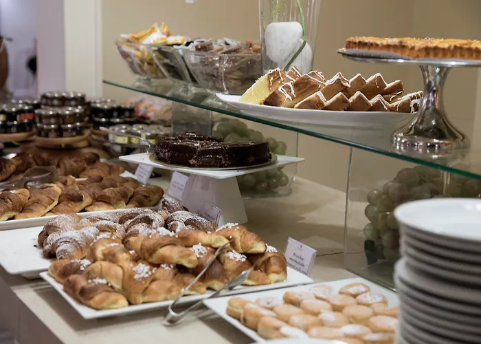 德拉威乐酒店 里乔内