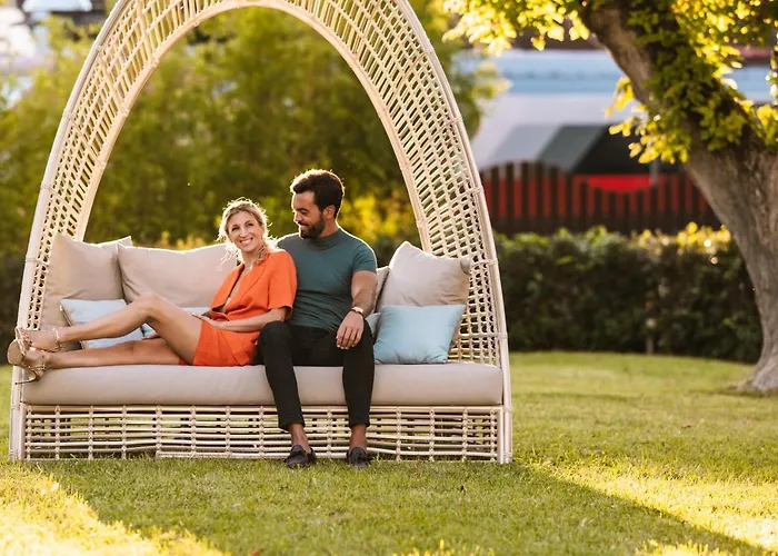 德拉威乐酒店 4* 里乔内