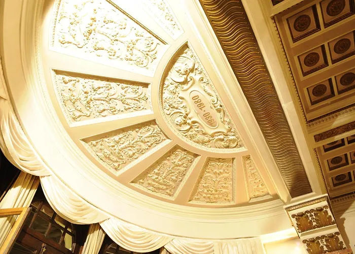 德拉威乐酒店 里乔内